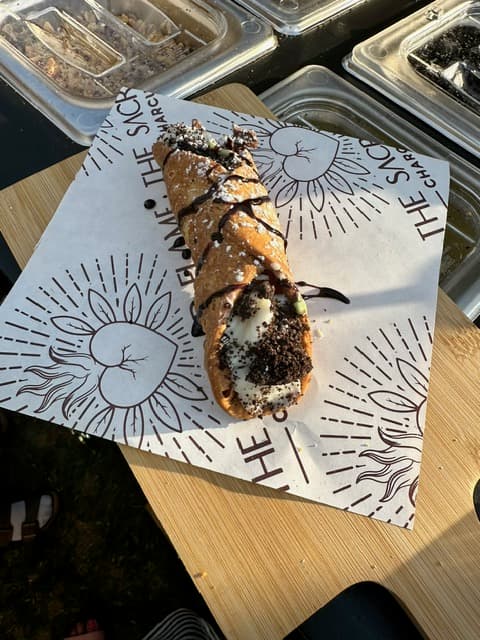 We create custom cannoli dessert bar sure to please guests.